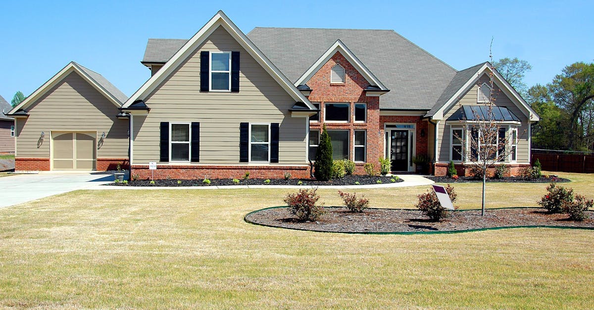 Hiring a Professional for Roof Leak Detection and Repairs