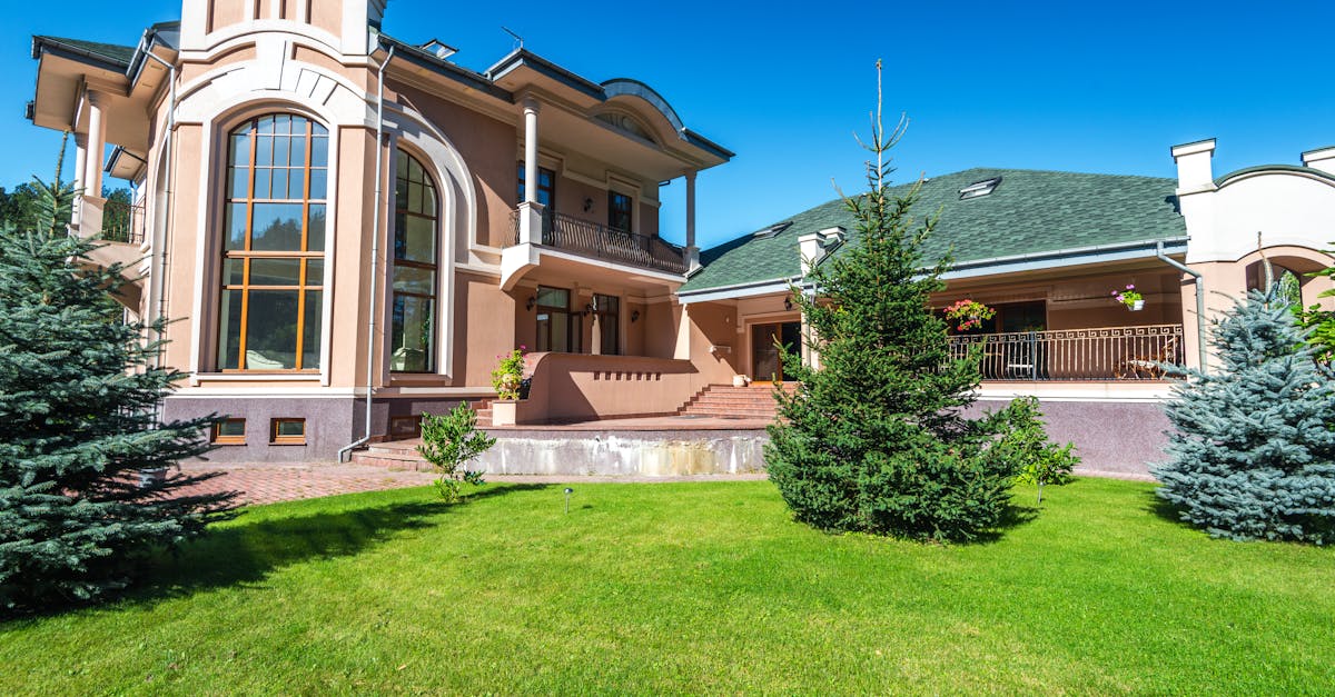 Long-Term Maintenance of Roof Insulation in the UK